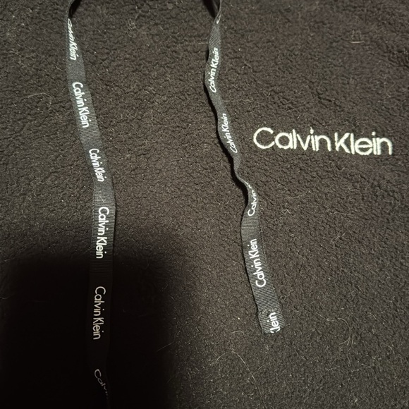 Calvin Klein hoodie - Picture 2 of 4